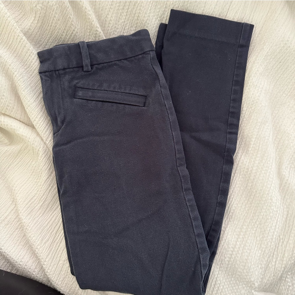 Gap navy skinny dress pants